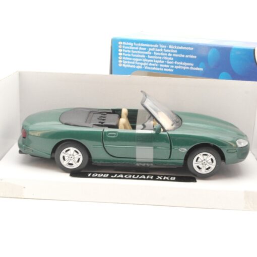 XToys 1:32 1998 Jaguar XK8 mit Rückziehmotor in OVP QR7124