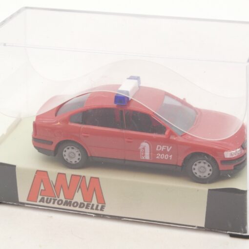 AWM / AMW 1:87 51551 VW Passat DFV 2001 Feuerwehr in OVP RI7111