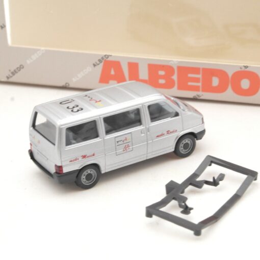 Albedo 1:87 200307 VW Transporter MDR Ü33 in OVP RA7866 – Bild 3