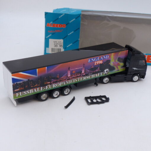 Albedo 1:87 SoMo: Volvo FH16 Sattelzug Fussball-EM England 1996, in OVP EB2231 – Bild 3