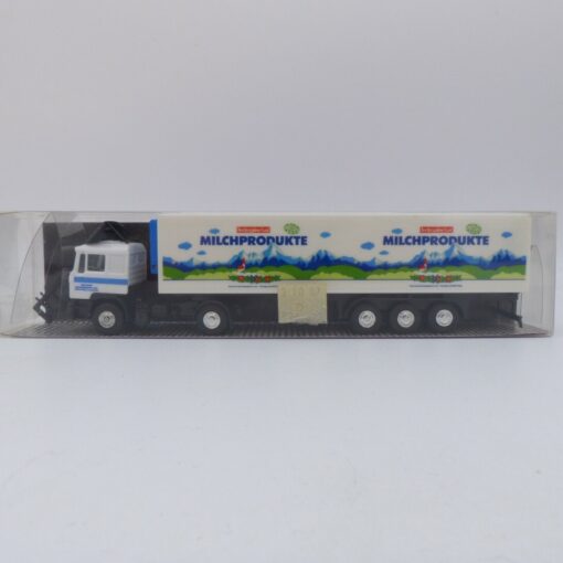 Albedo / Herpa 1:87 MAN F2000 Sattelzug Milchprodukte, in OVP EB74 – Bild 4