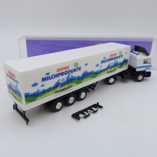 Albedo / Herpa 1:87 MAN F2000 Sattelzug Milchprodukte, in OVP EB74 – Bild 3