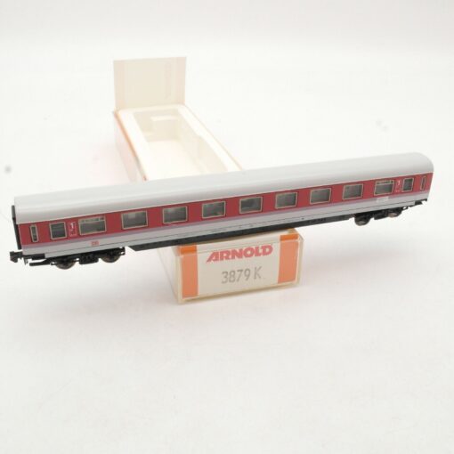 Arnold N IC Personenwagen 1. Klasse 61 80 19-95 091-3 der DB in EVP RA5654
