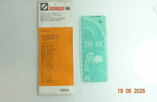 Arnold Spur Nn0024 Zeichenschablone für Gleispläne siehe Foto in OVP CK8317
