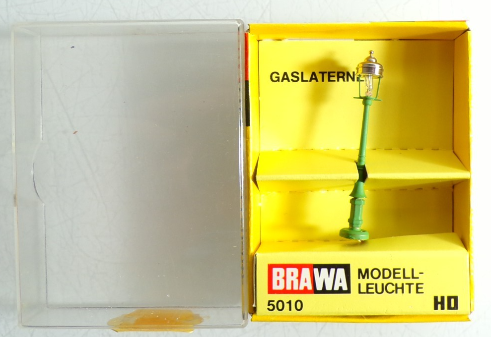 Brawa H0 5010 Gaslaterne siehe Foto in OVP PK2571