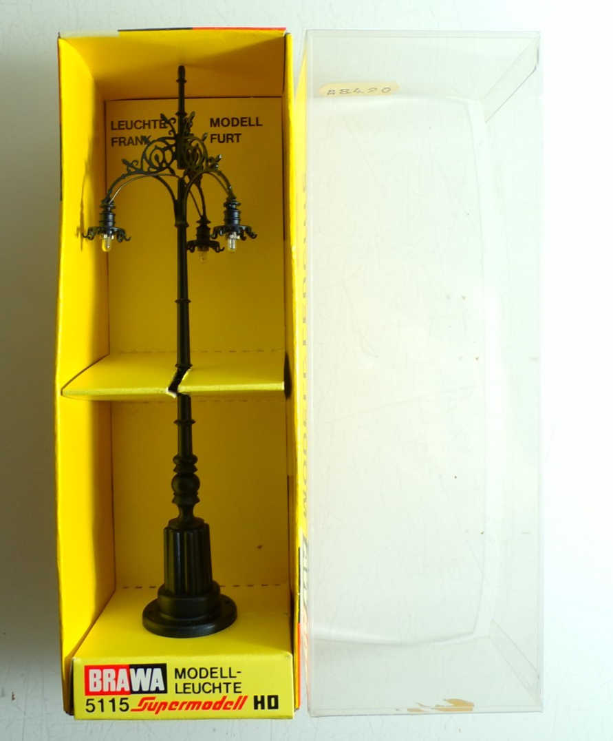 Brawa H0 5115 Lampe Modell Frankfurt in OVP PK2576