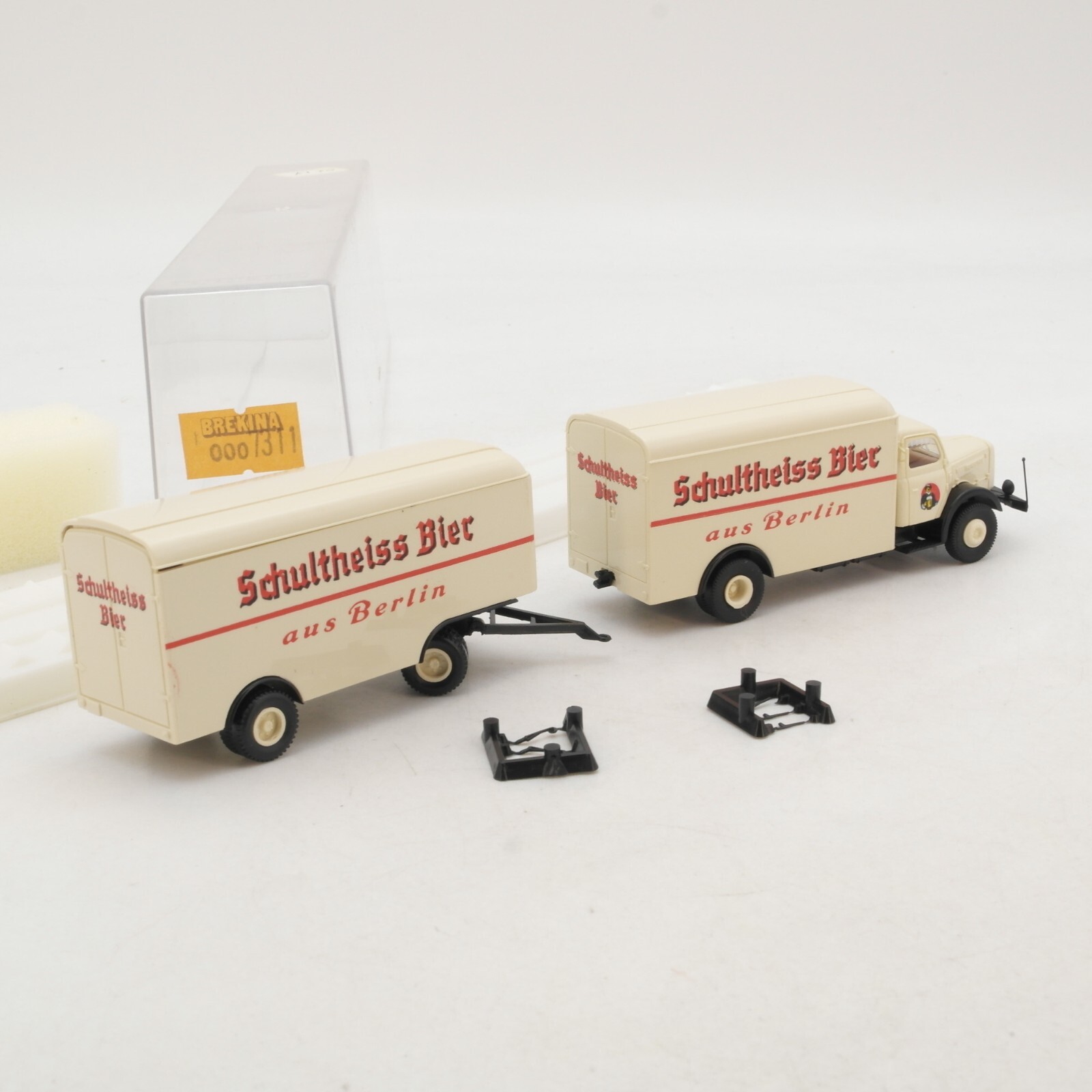 Brekina 1:87 7311 Henschel HS 140 Hängerzug Schultheiss Bier in OVP RG5812 – Bild 3