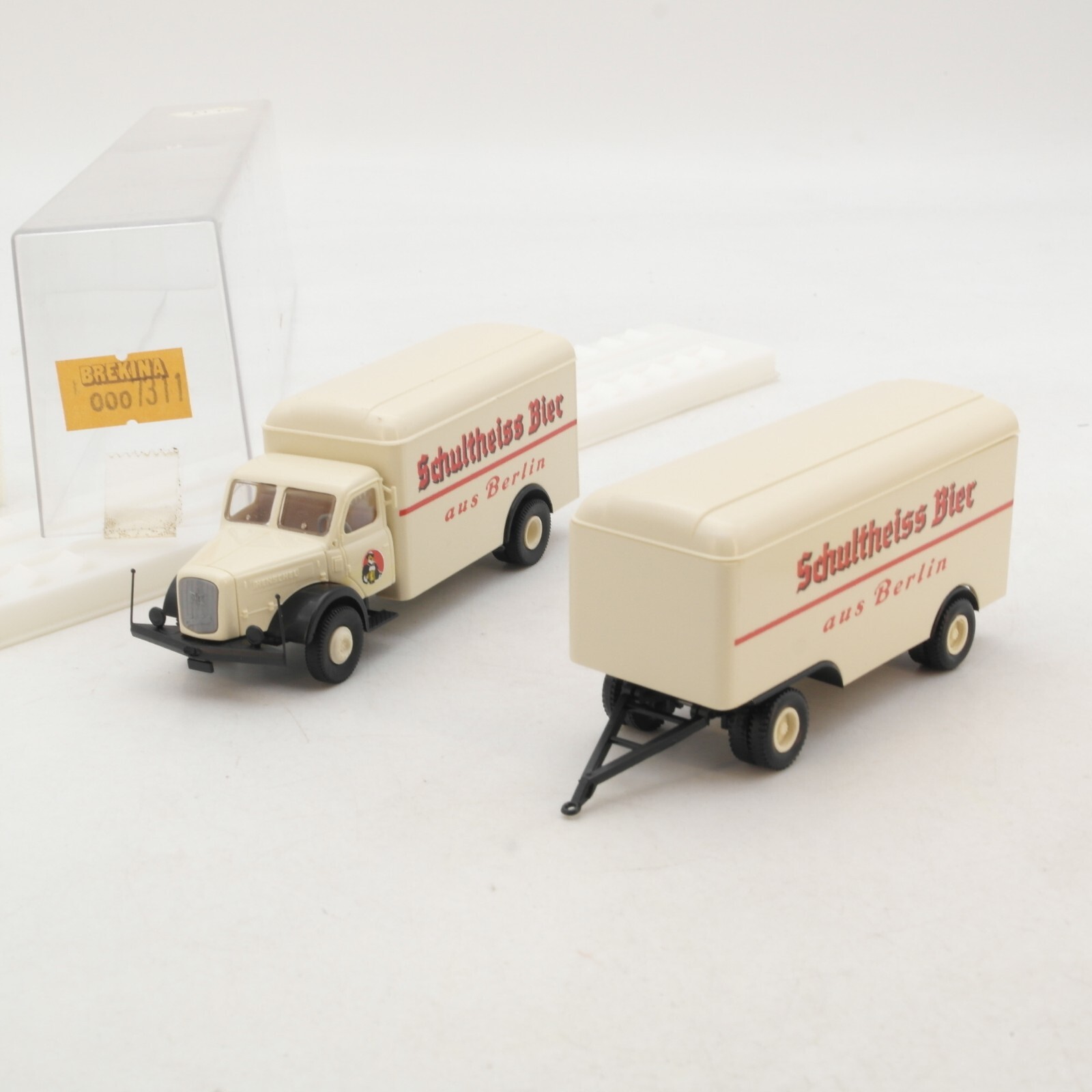 Brekina 1:87 7311 Henschel HS 140 Hängerzug Schultheiss Bier in OVP RG5812