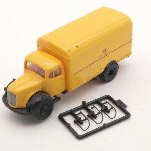 Brekina 1:87 Schnäppchen ! MB L 311 Koffer-LKW Post, siehe Bilder o. EA4493