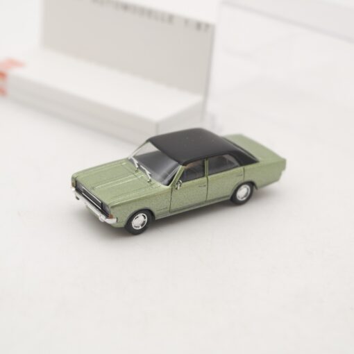 Busch 1:87 42050 Opel Commodore A in OVP RR1842