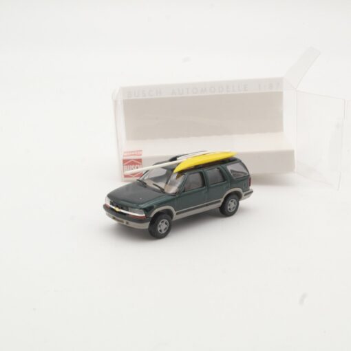 Busch 1:87 46410 Chevrolet Blazer mit Surfbrett in OVP QR5936