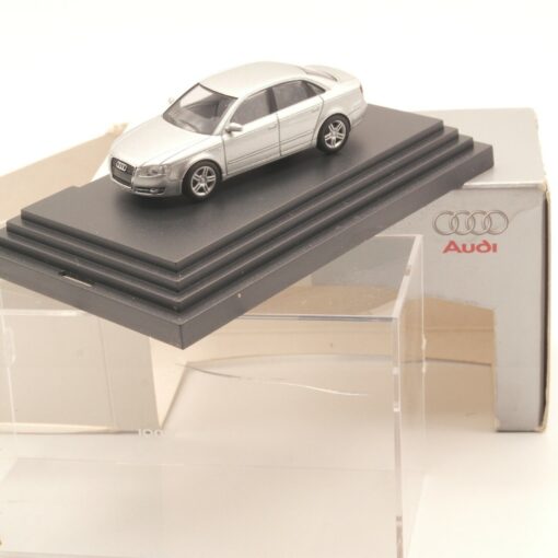 Busch 1:87 Audi Collection Audi A6 Avant neuwertig in OVP ER8341 – Bild 3