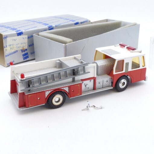 Conrad 1:50 5508 Feuerwehr Emergency One in OVP RI7291 – Bild 3