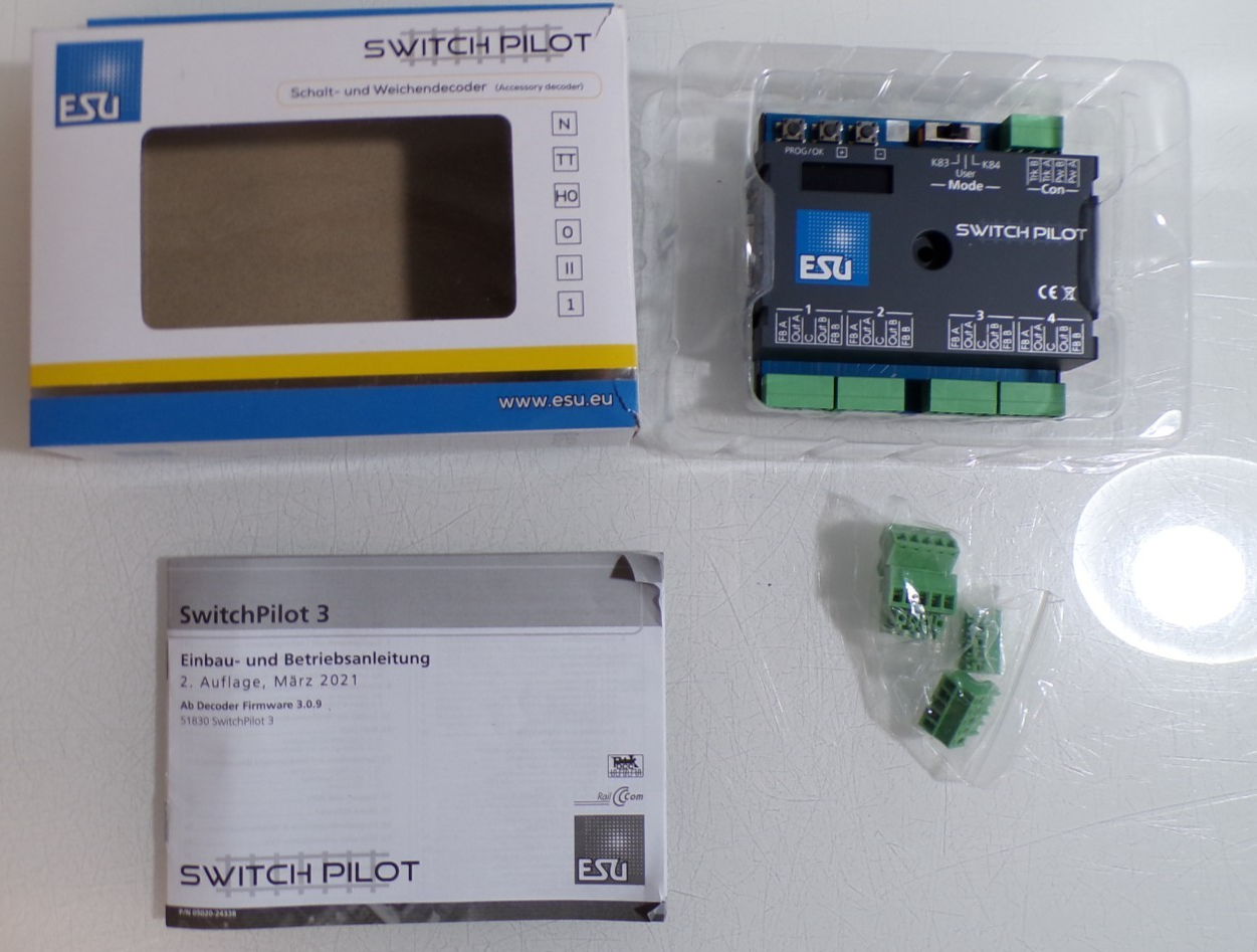ESU 51830 SwitchPilot 3 siehe Foto in OVP PK2984