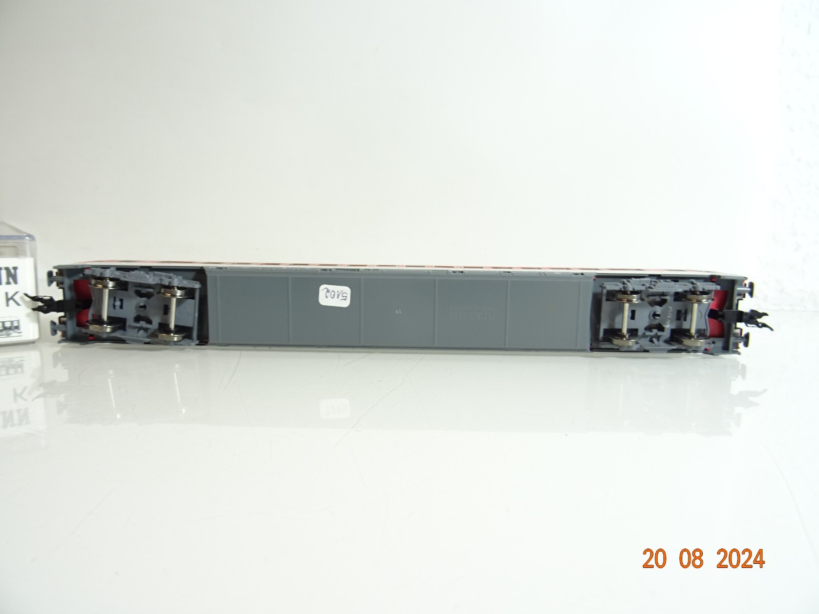 Fleischmann H0 5102K Personenwagen 1. Klasse der DB neuwertig in EVP PR2128 – Bild 4