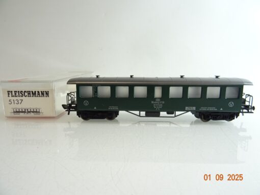 Fleischmann H0 5137 Mannschaftswagen zum Kranzug der DB in OVP BH64