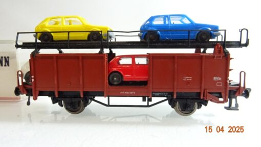 Fleischmann H0 5225 Autotransportwagen mit 4 PKW´s der DB in OVP PR7164 – Bild 3