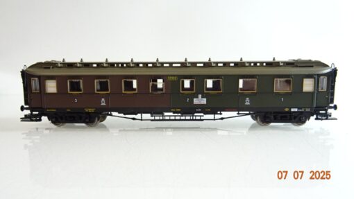 Fleischmann H0 5882 K Personenwagen 1./2./3. Kl. der K.P.E.V. in OVP PR8984 – Bild 3