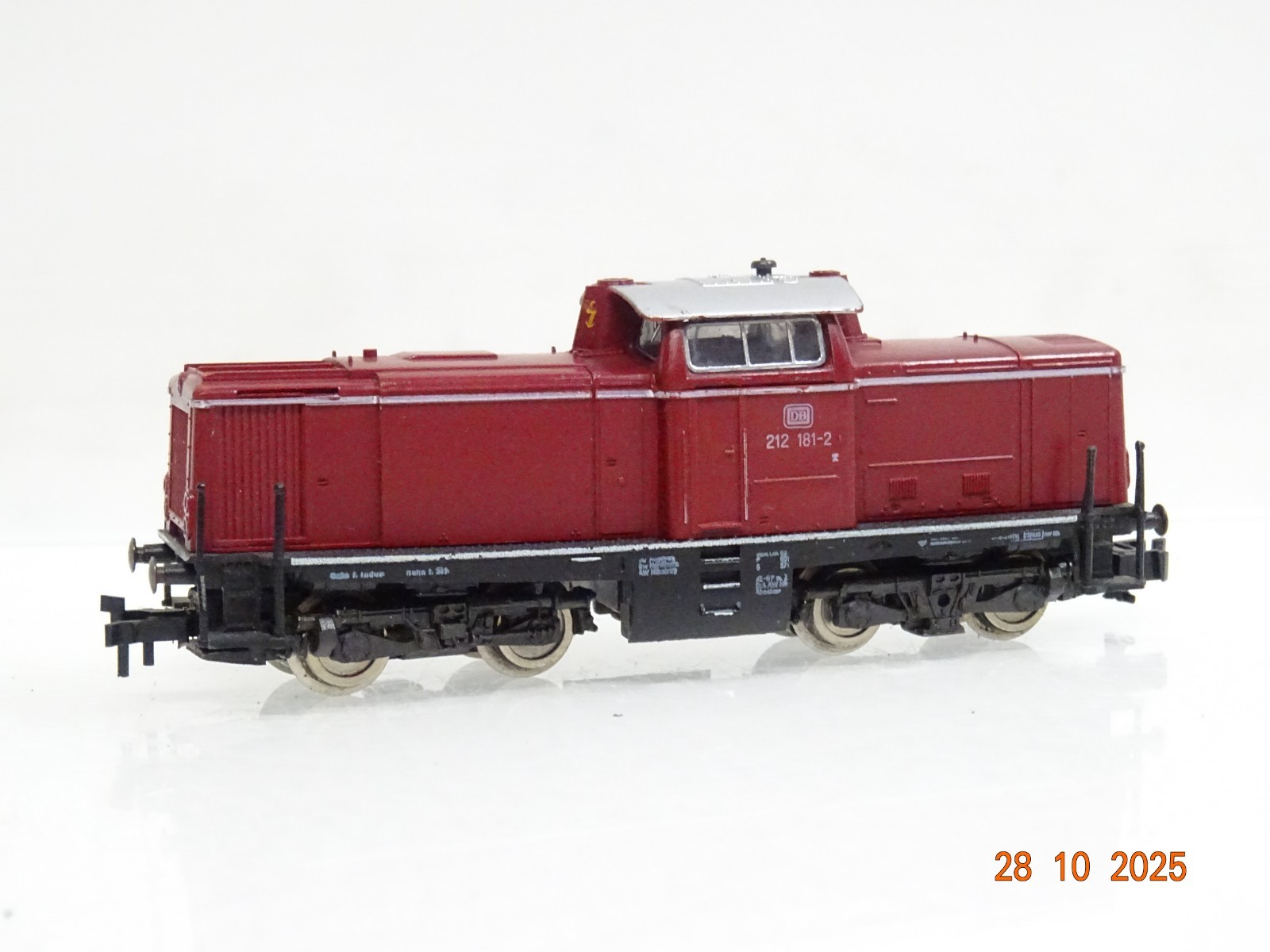 Fleischmann N 7230 Diesellok BR 212 181-2 der DB JL3950 o.