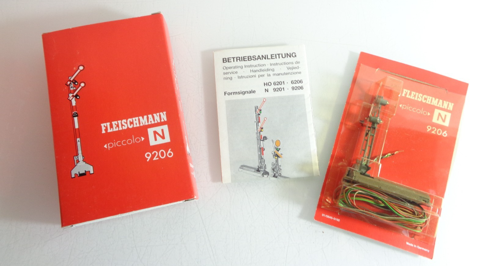 Fleischmann N 9206 Signal Form-Hauptsignal 2-flügelig s. Foto in OVP PK1772