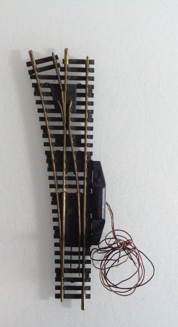 Fleischmann Spur H0 6048 elek. Weiche links siehe Foto PK1847 o.