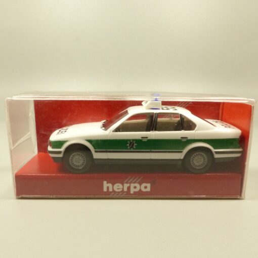 Herpa 1:87 042598 BMW 325i Limousine Polizei Bayern in OVP EX7499 – Bild 4