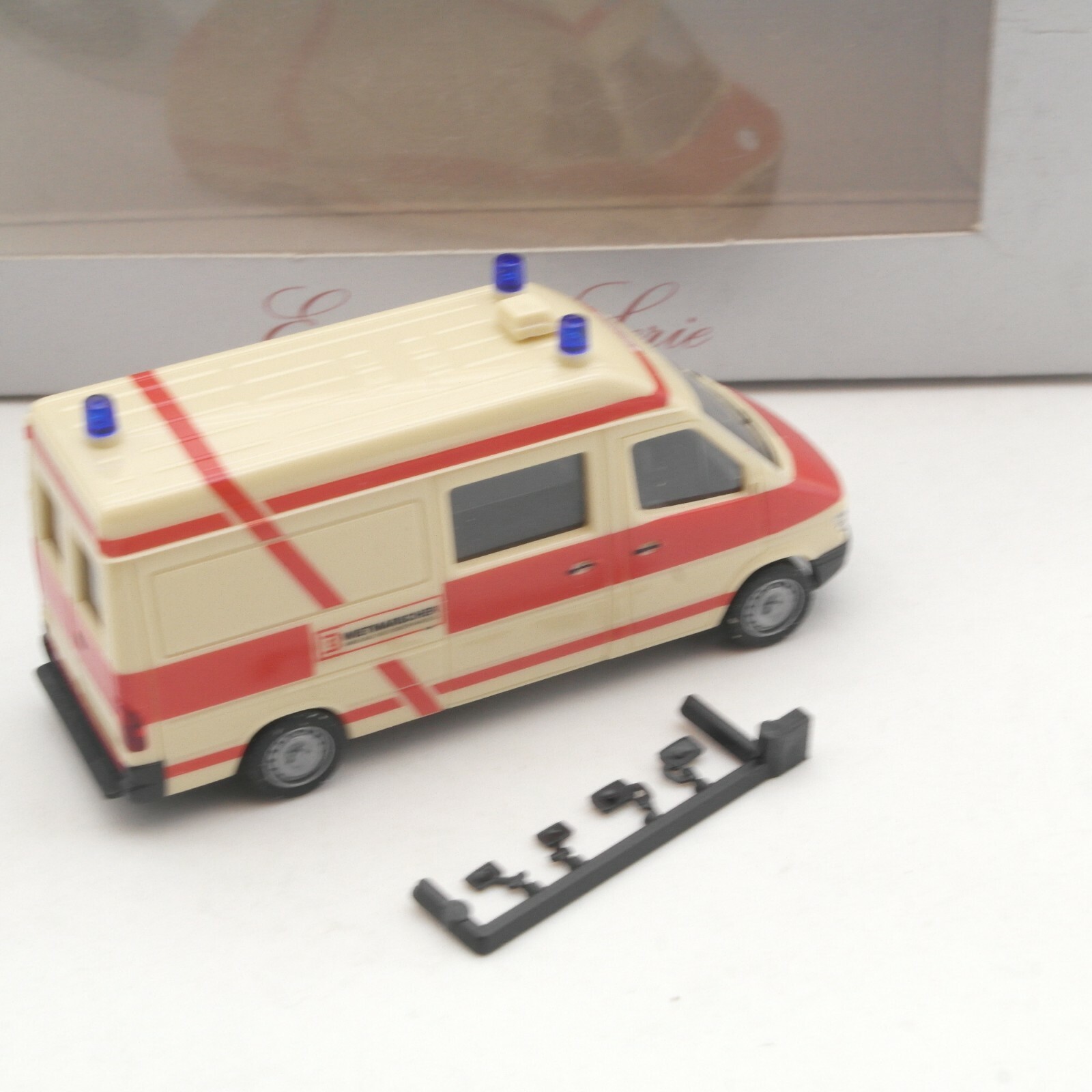 Herpa 1:87 MB T1 N Einsatzfahrzeug Wietmarscher in OVP RI4597 – Bild 3