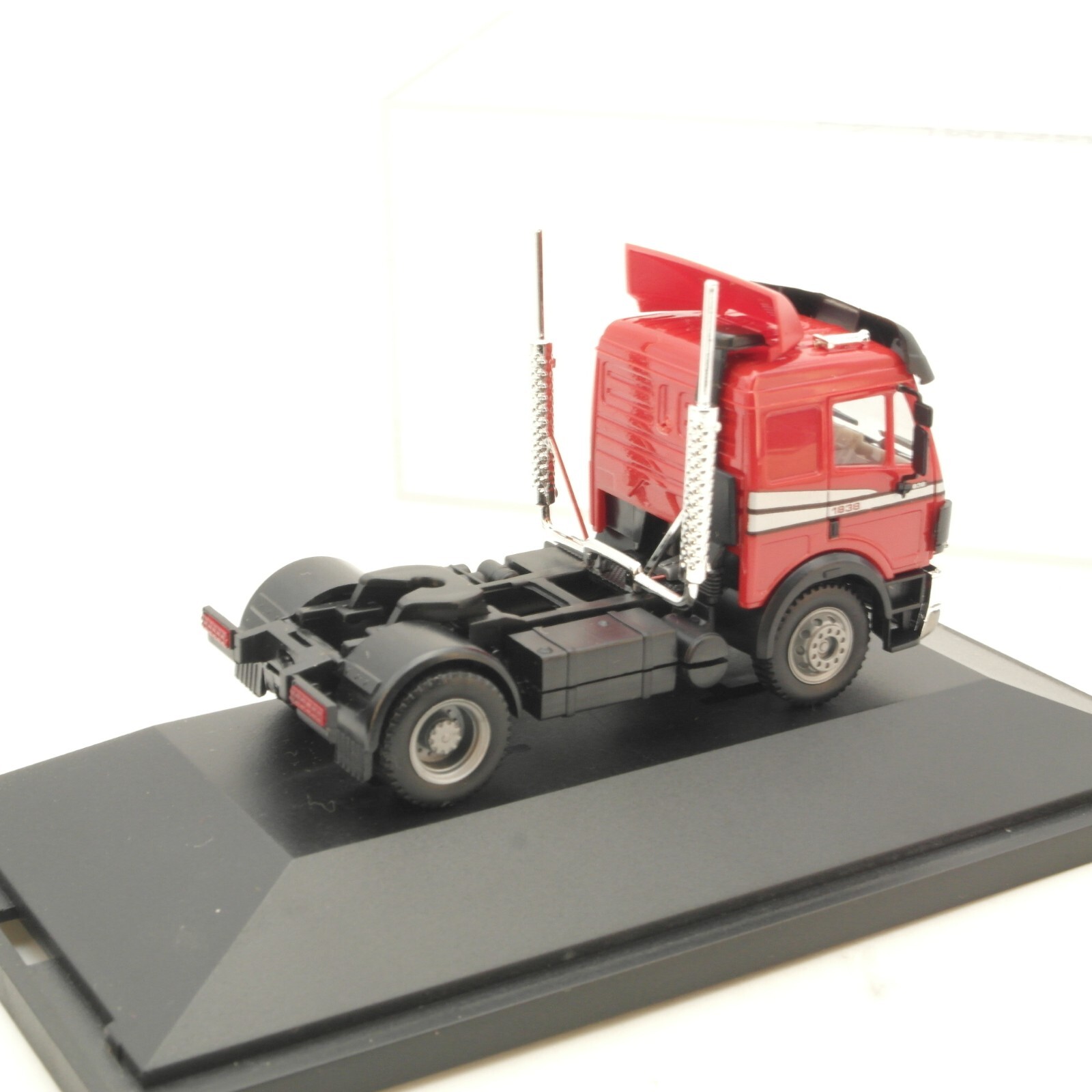 Herpa 1:87 Mercedes Benz 1838 S Zugmaschine Hannover 91 in PC Box QR1353 – Bild 3