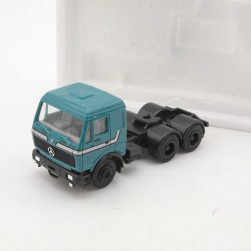 Herpa 1:87 Mercedes MB 1638 Zugmaschine in Box RR878