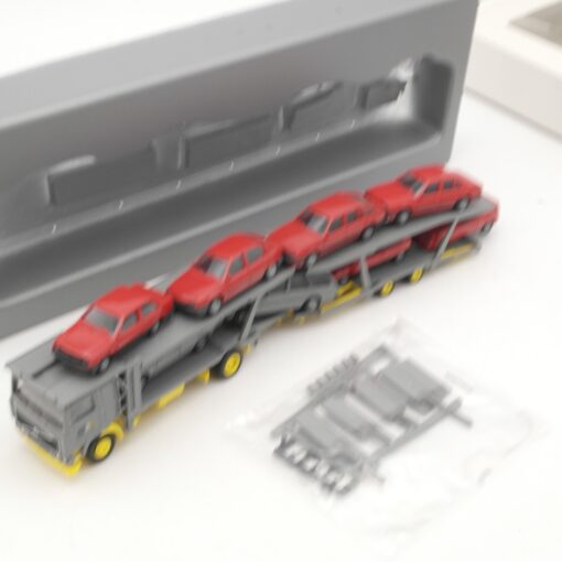 Herpa 1:87 Volvo Autotransporter mit 8 Opel Modellen in OVP RR1108 – Bild 4