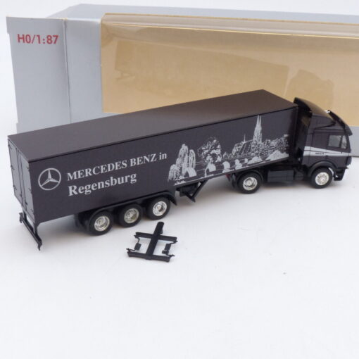Herpa 1:87 Werbemodell: MB SK Sattelzug MB in Regensburg, in OVP EB1742 – Bild 3
