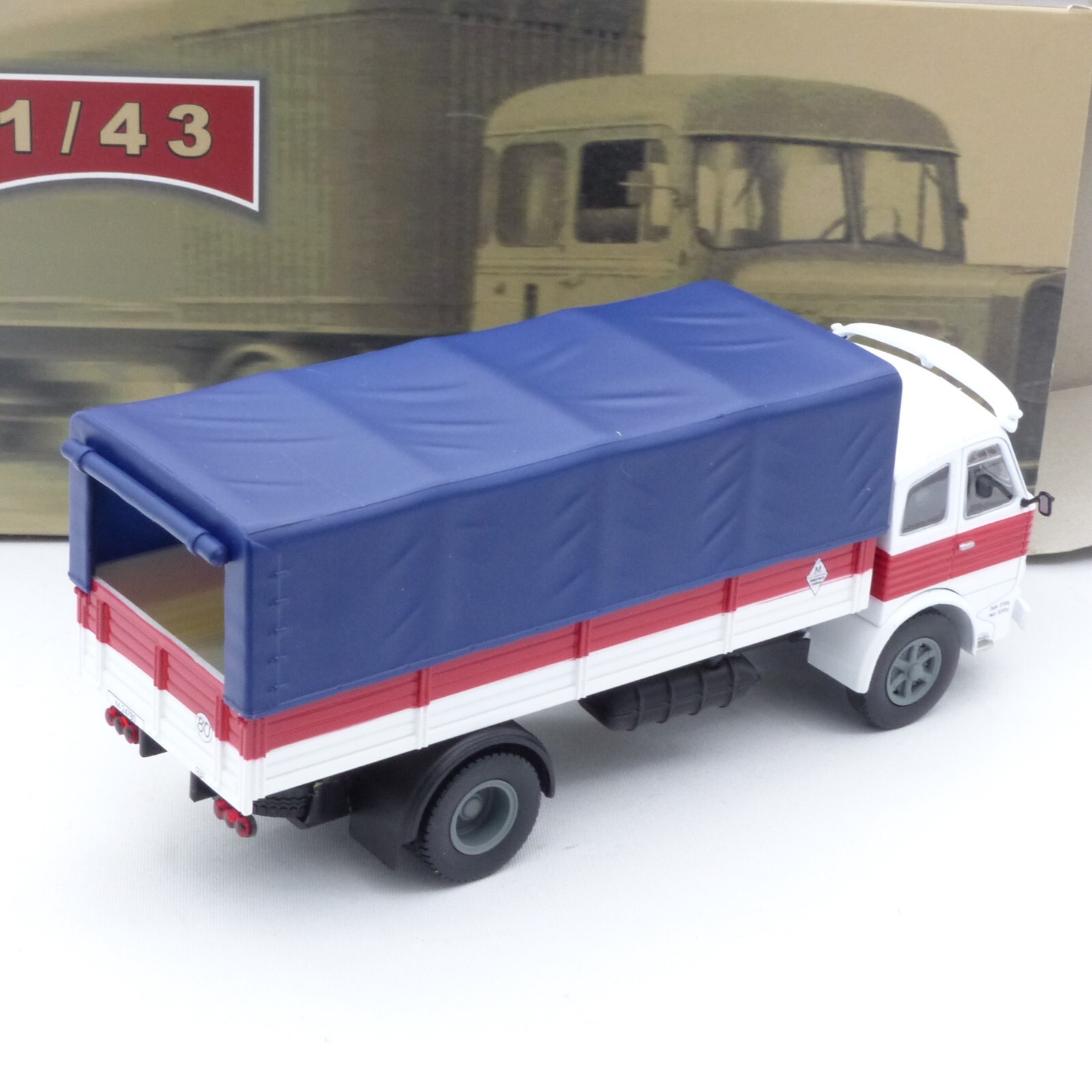 IXO 1:43 Pegaso Cabezon Pritsche/Plane neutral, in OVP EX709 – Bild 3