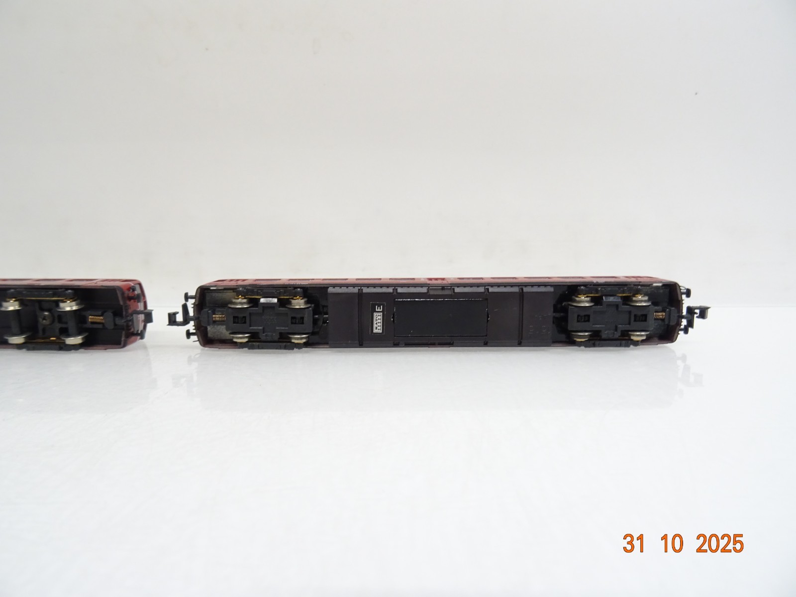 Kato N 1518 / 1517 Akku Triebwagen BR 515 + BR 815 der DB JL3985 o. – Bild 4