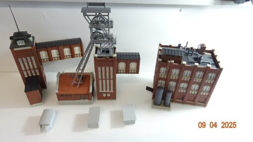 Kibri H0 Fabrikanlage mit Förderturm aus Anlagenrückbau siehe Foto CK7398 o. – Bild 3