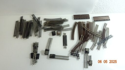 Konvolut Roco Spur N Gleise ca. 60 tlg. siehe Foto CK8015 o.