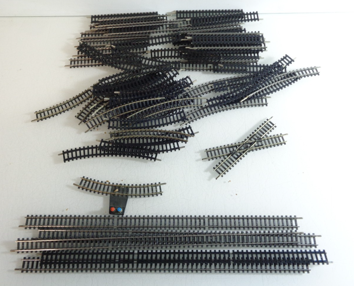 Konvolut Trix Spur N Gleis ca. 60 Stück siehe Foto PK1779 o.