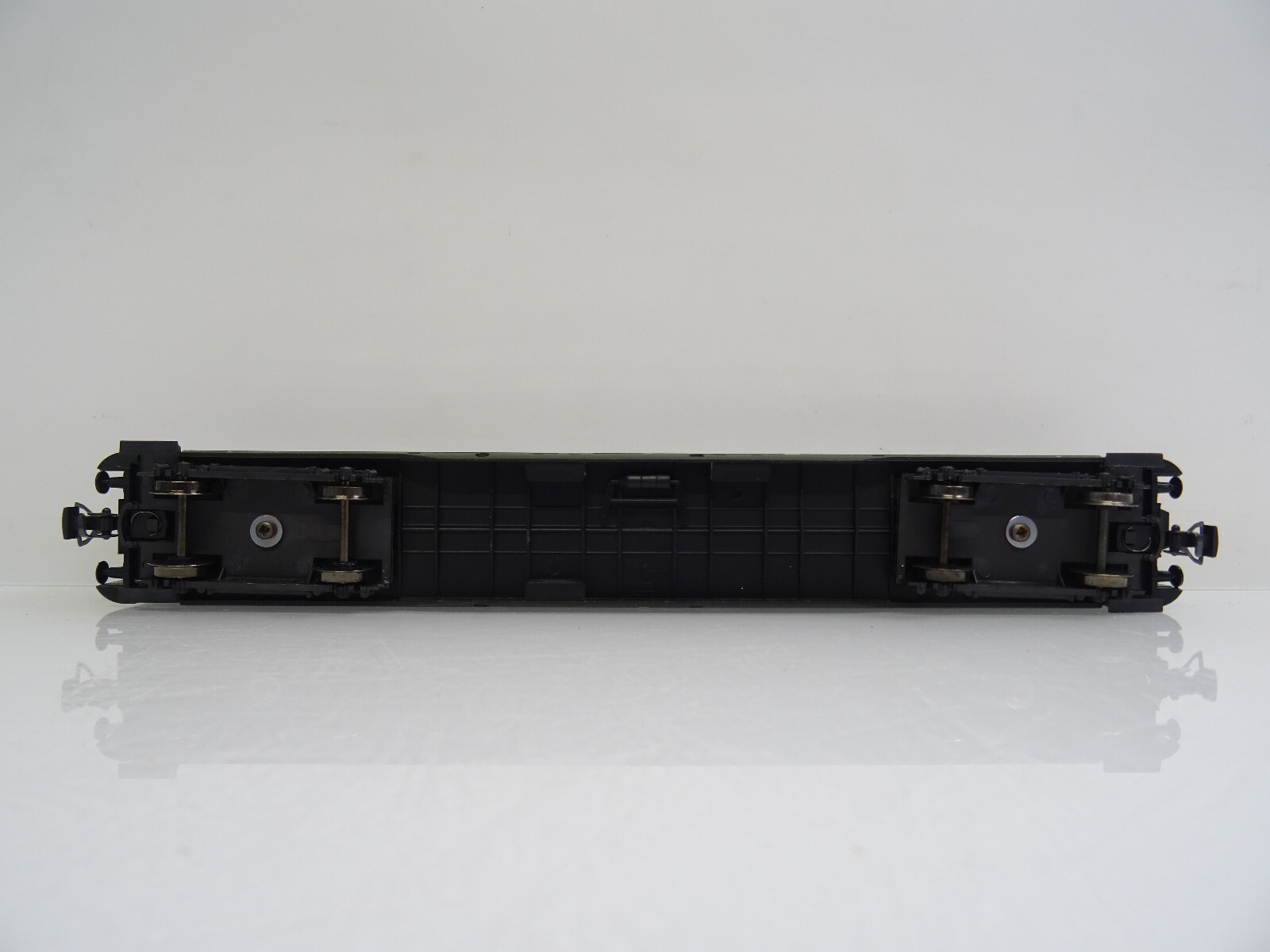 Liliput H0 L384501 Schnellzugwagen 1.Kl./2.Kl. Gr.28 der DB in EVP JD6902 – Bild 4