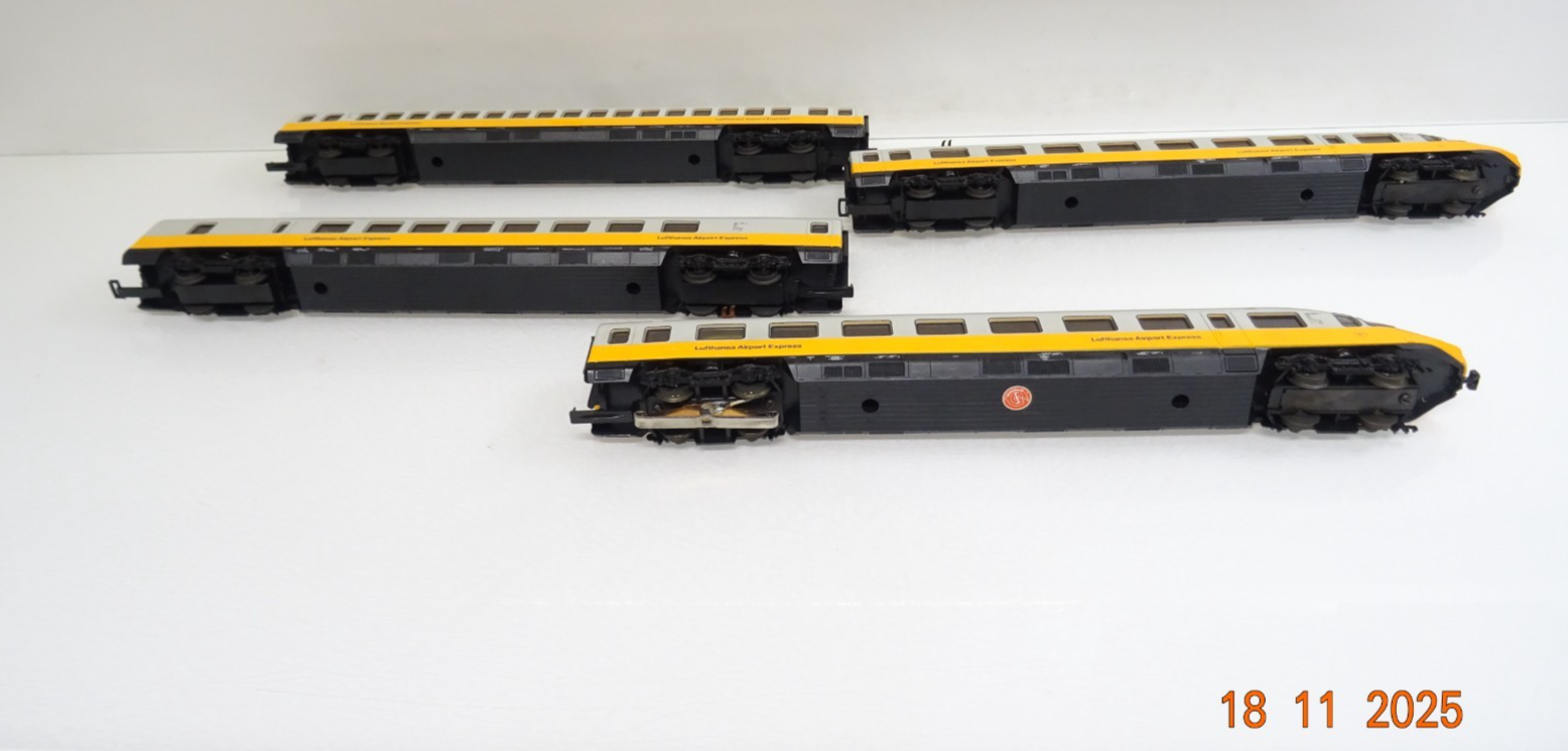 Lima H0 AC Elektro-Triebzug 4tlg. Lufthansa-Airport-Express JL4669 o. – Bild 4