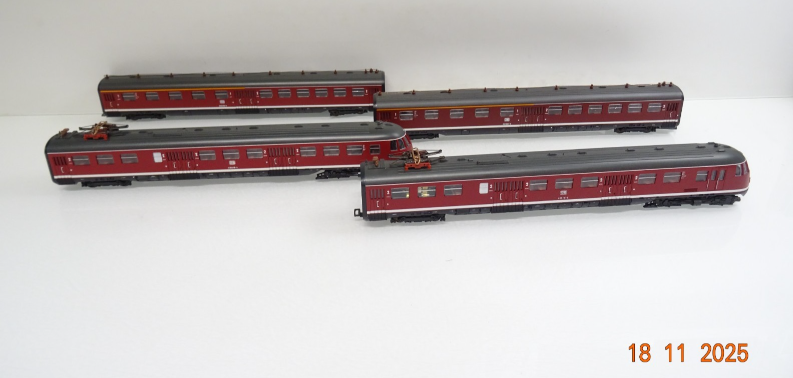 Lima H0 Elektro-Triebzug 4tlg. BR 430 der DB JL4670 o. – Bild 3