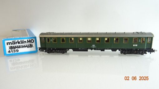 Märklin 4139 H0 Personenwagen 2.Kl. der DB mit Licht in OVP PR8173