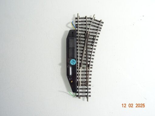 Märklin H0 2261 K-Gleis Elektromagnetische Weiche rechts siehe Foto CK5927 o.