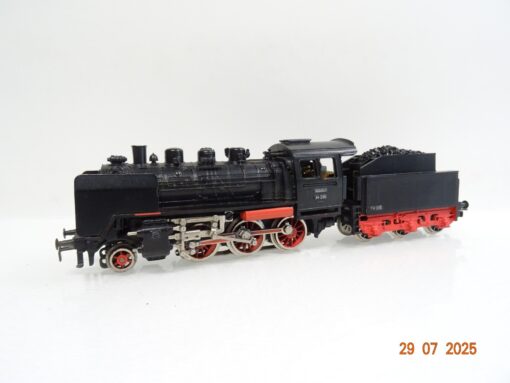 Märklin H0 3003 Dampflok BR 24 058 der DB JL1954 o.