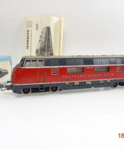 Märklin H0 3021 Diesellok V 200 027 der DB in OVP JL4576