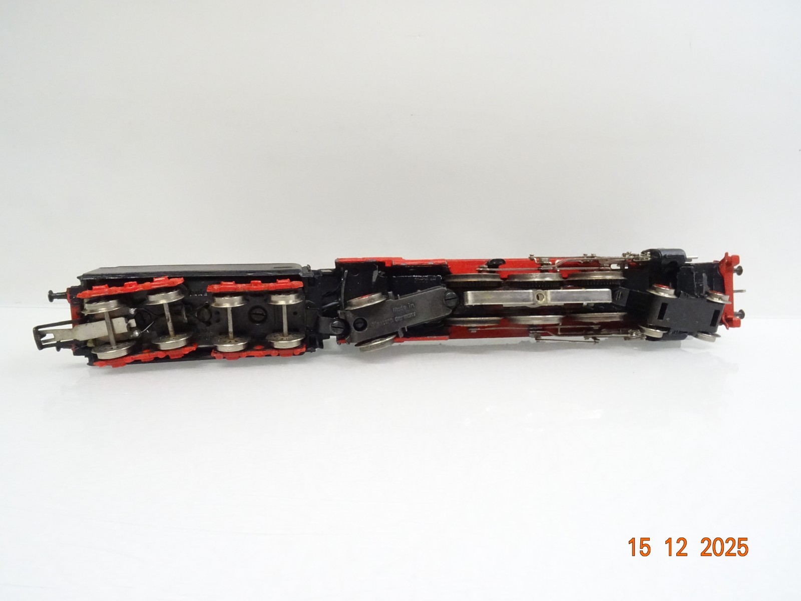 Märklin H0 3047 Dampflok BR 01 097 der DB in OVP JL5113 – Bild 4