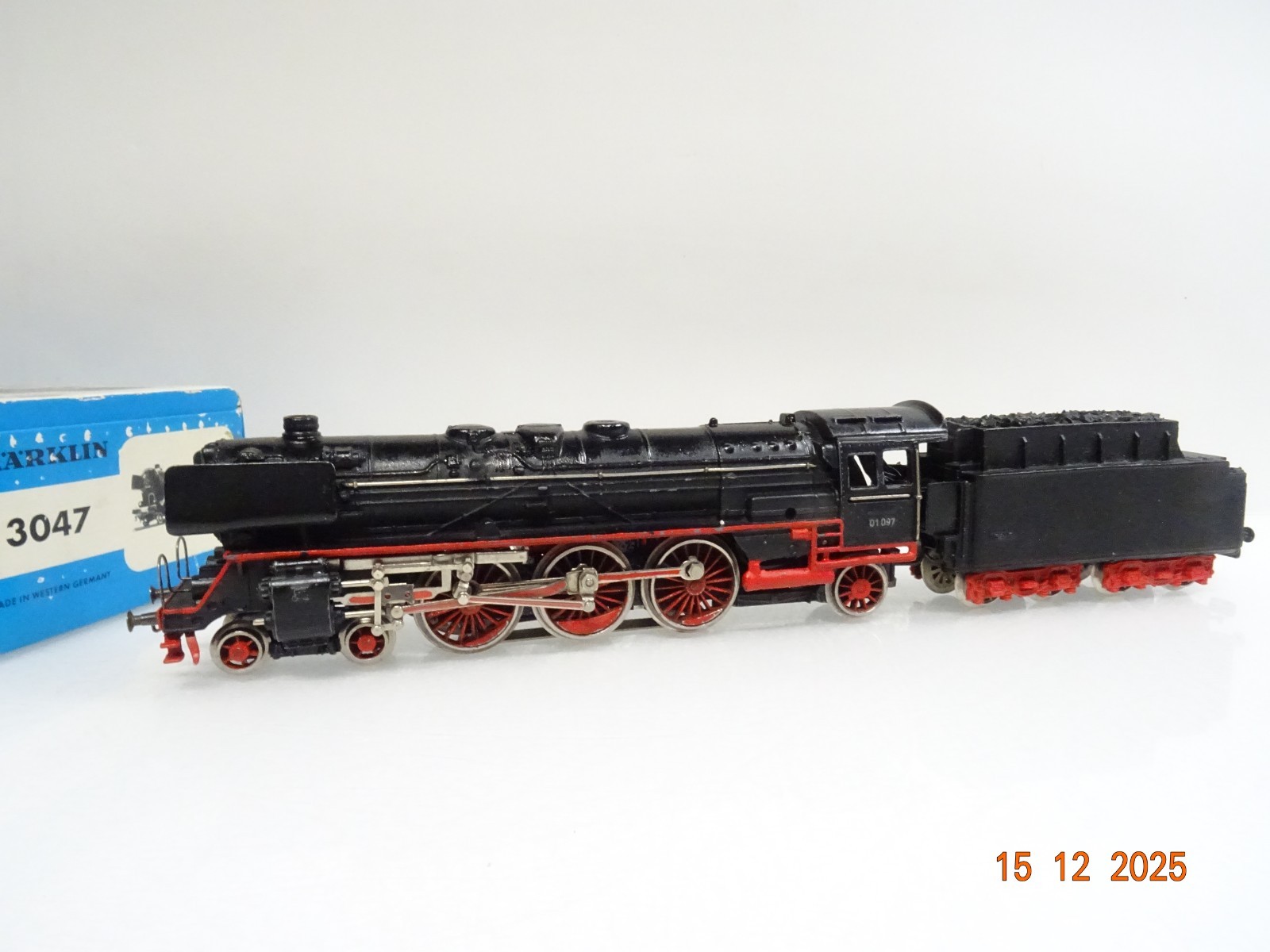 Märklin H0 3047 Dampflok BR 01 097 der DB in OVP JL5113