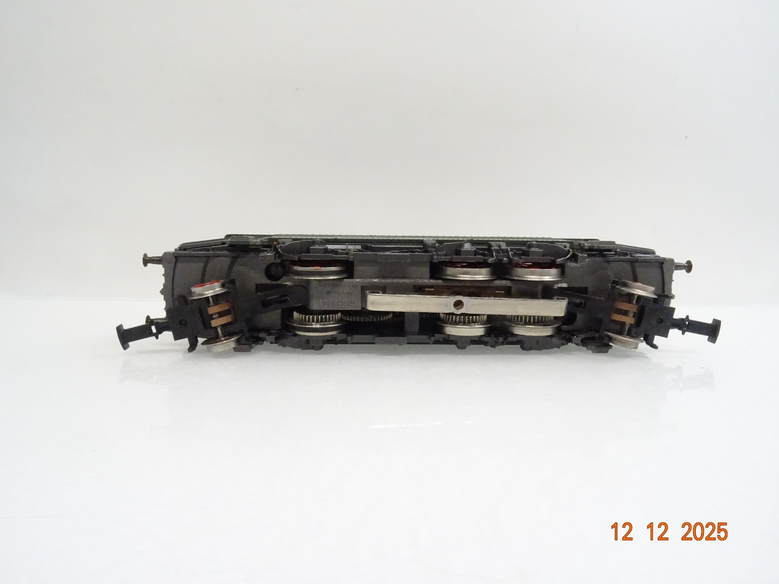 Märklin H0 3049 E-Lok BR 104 021-1 der DB in OVP JL5027 – Bild 4