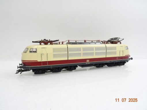 Märklin H0 3053 E-Lok BR 103 121-0 der DB Digital Trennfugen schwarz JL1408 o.