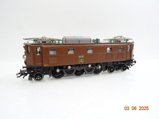 Märklin H0 3351 Schweiz E-Lok Ae 3/6 10438 der SBB Delta Digital JL891 o.