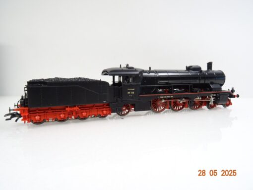 Märklin H0 3613 Dampflok BR 18 106 der DR MHI Sondermodell in OVP JL835 – Bild 4