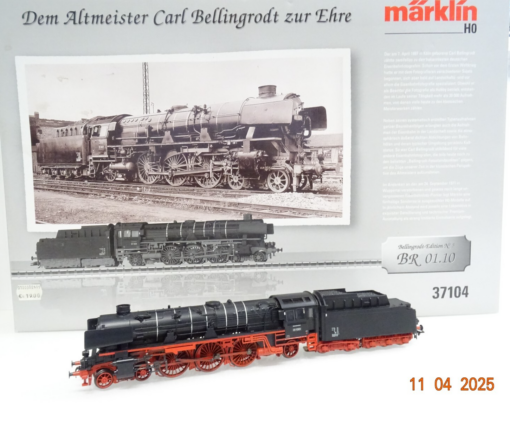 Märklin H0 37104 Dampflok BR 01 1001 der DB Mfx Sound Vitrine in OVP JL30 – Bild 3